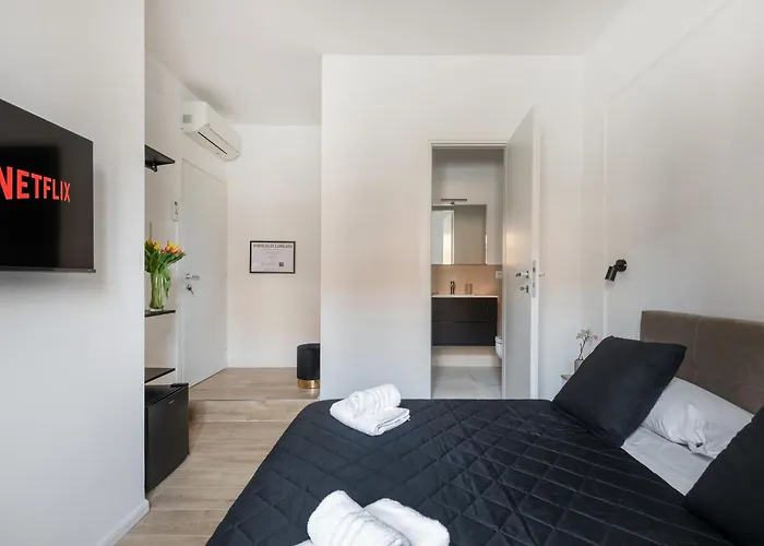White Flat Labicana Daire