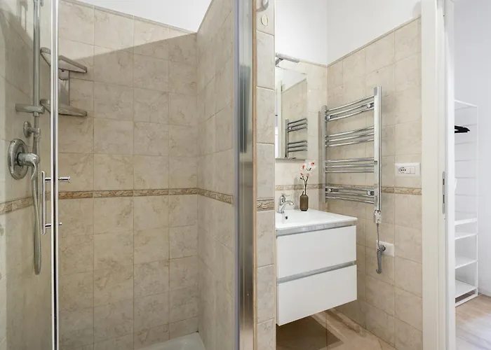 Daire White Flat Labicana Roma